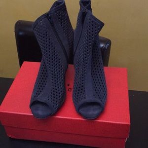 Pedro Garcia blue suede Sylvana Booties